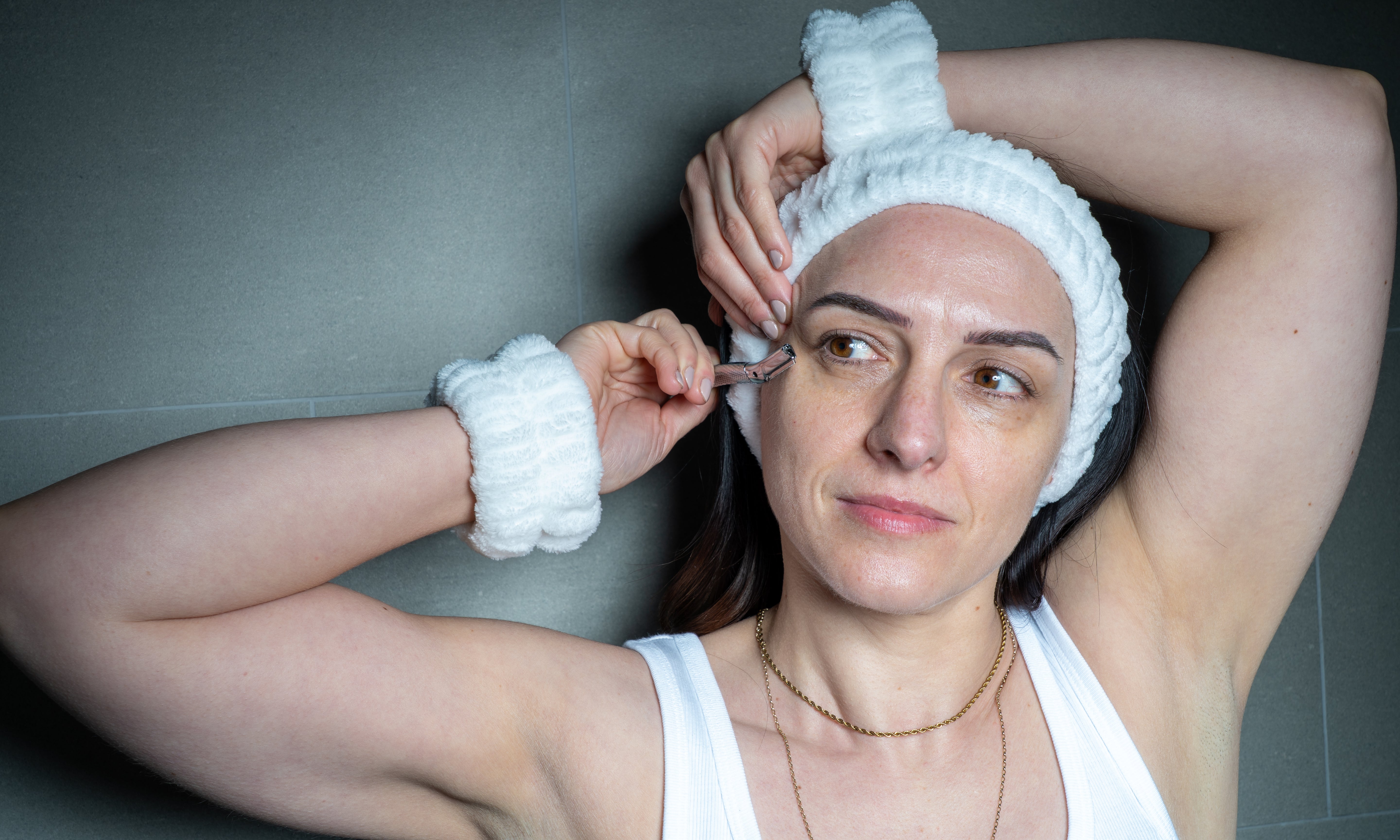 2 Wristbands & Headband Set