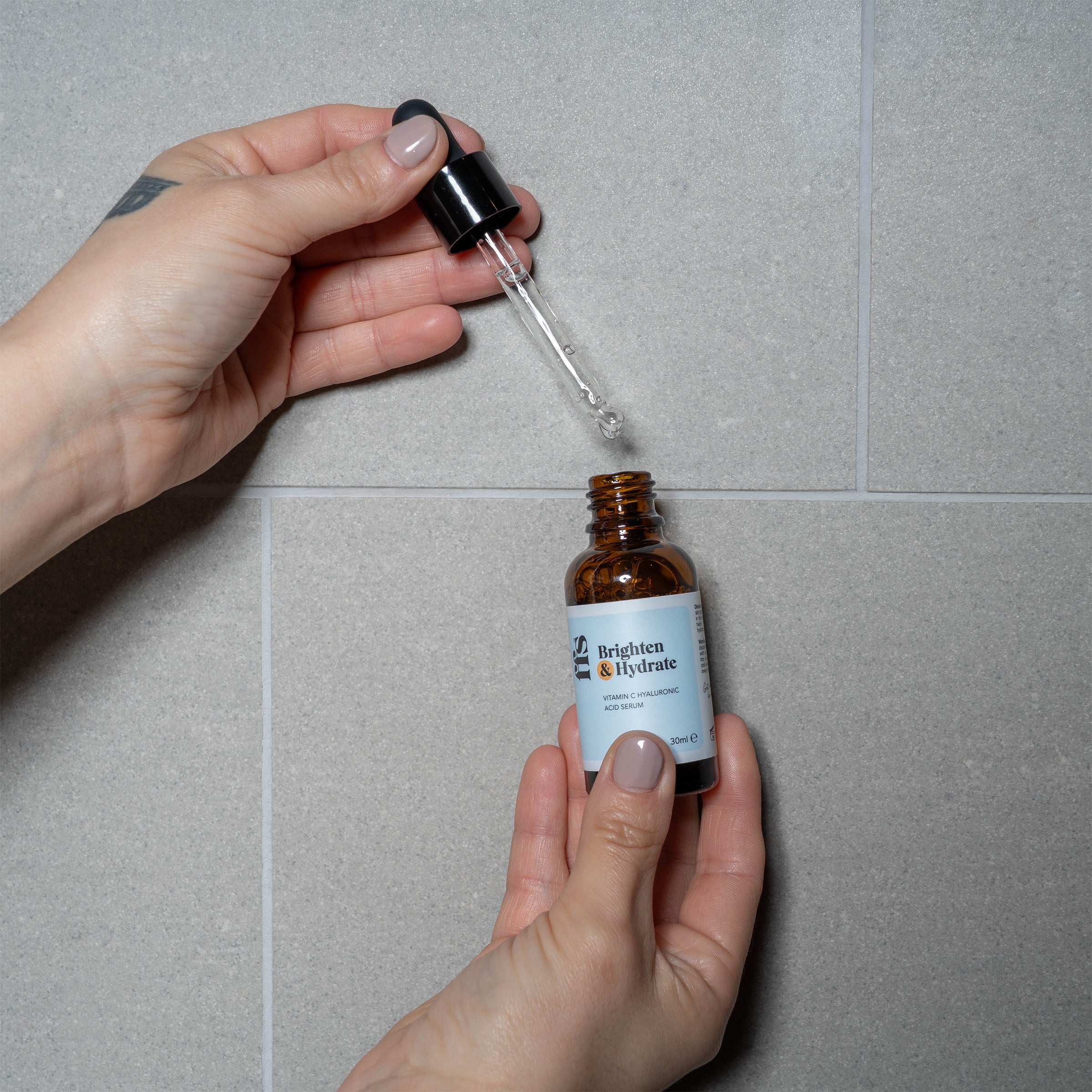 Brighten & Hydrate - Vitamin C & Hyaluronic Acid Serum